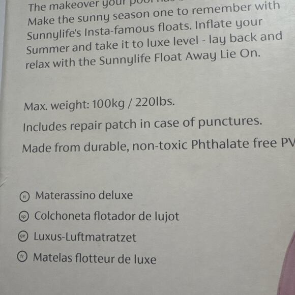 Sunnylife Float Away Lie On Pool Float Pink Rainbow 63" x 41.5" NEW MSRP $60 - Picture 8 of 8